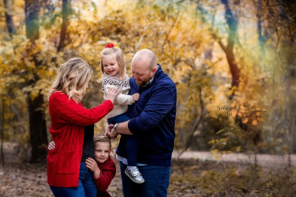 A Style Family Photoshoots with Small Kids — Golden Art Photography